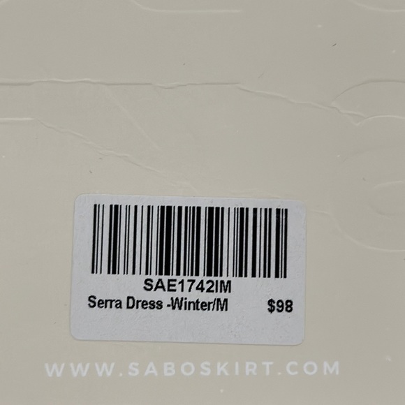 Dress - Picture 2 of 10